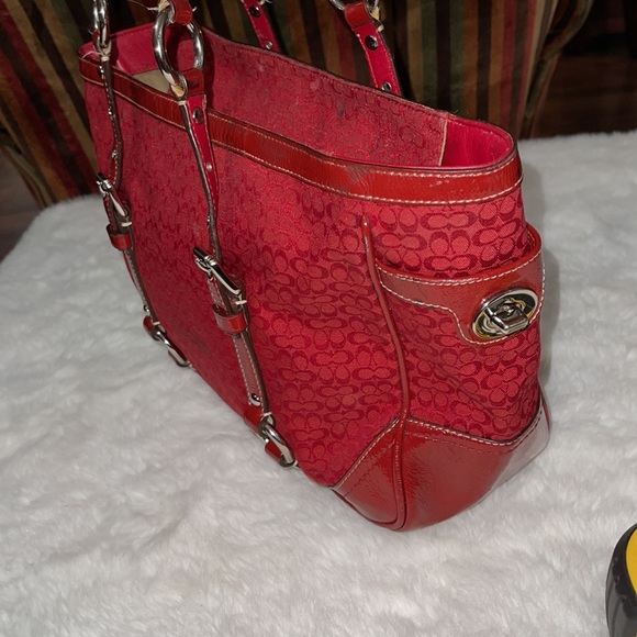 Nice coach bag - Picture 3 of 3